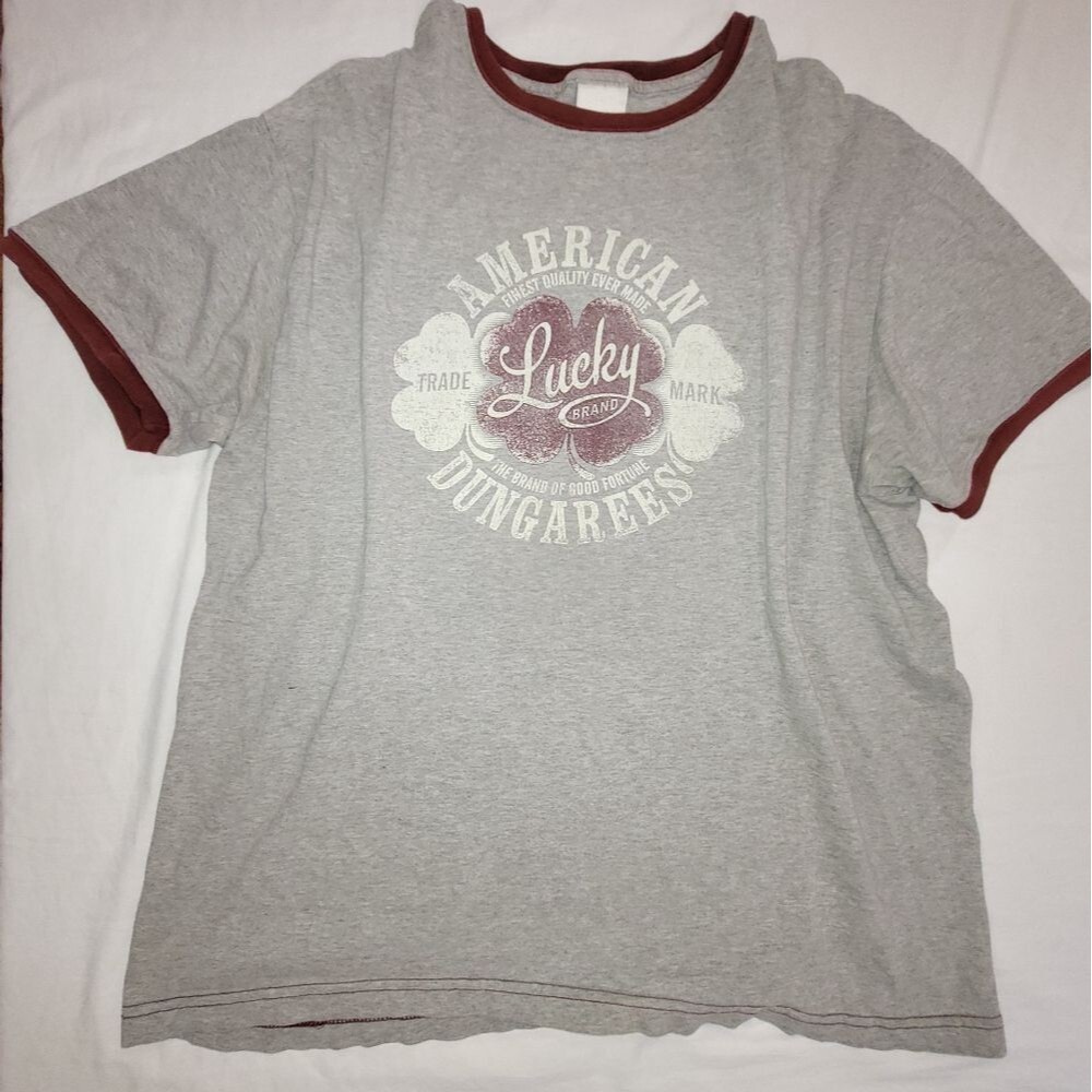 Lucky Brand Size Large Knit Wear Gray and Maroon Graphic Tee